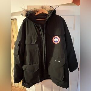 Canada Goose Expedition Edition winter coat, Like New Quality, Size L, Black